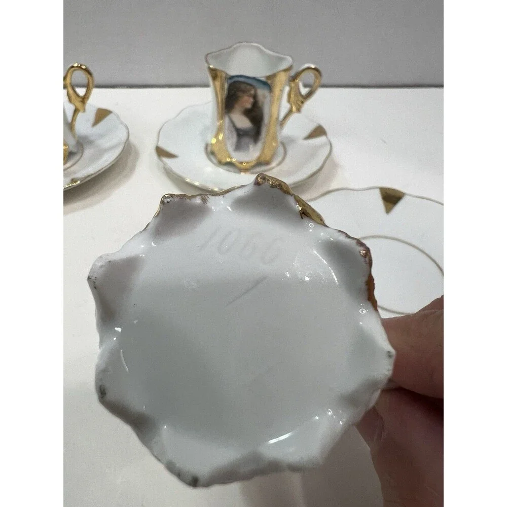 Vintage European Art Nouveau Portrait Demitasse Cups Saucers Mold 1066 Gilding